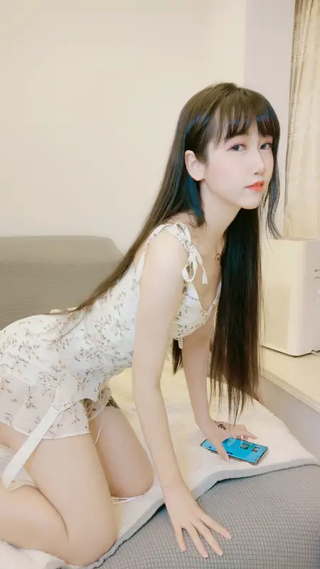 不呆猫 NO.016 温柔风连衣裙 – 013.webp