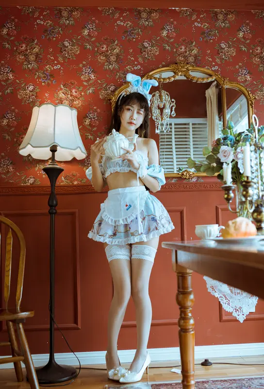 不呆猫 NO.025 兔子女友 – 005.webp