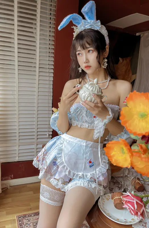 Verspielte Sinnlichkeit: Ein Tag mit dem Bunny Girl