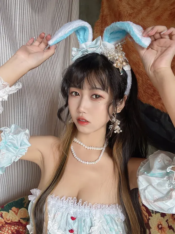 不呆猫 NO.025 兔子女友 – 049.webp