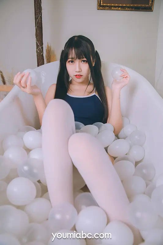 不呆猫 NO.026 盛夏死库水 – 001.webp