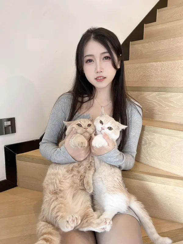 不呆猫 NO.036 居家猫猫女友 – 002.webp