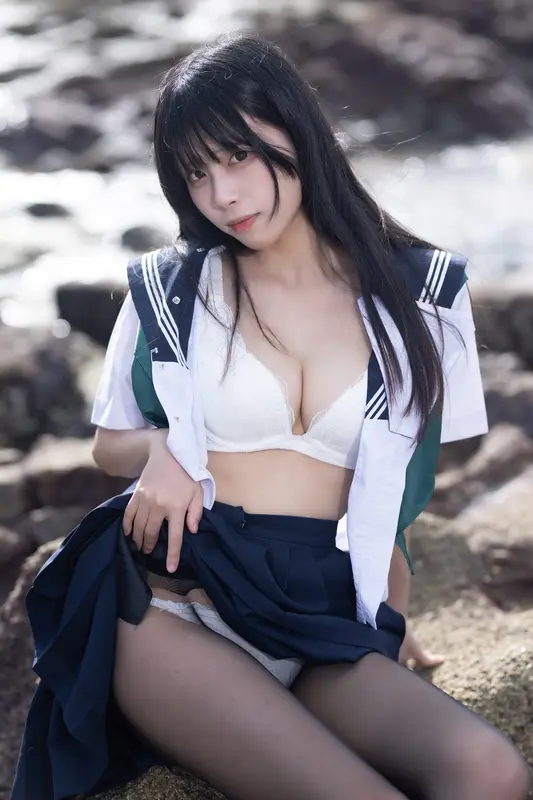 不呆猫 NO.043 &三無人型 水手服百合黑丝 – 036.webp