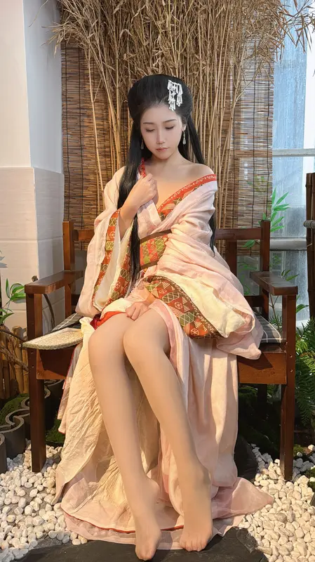 不呆猫 NO.048 战国袍 – 056.webp