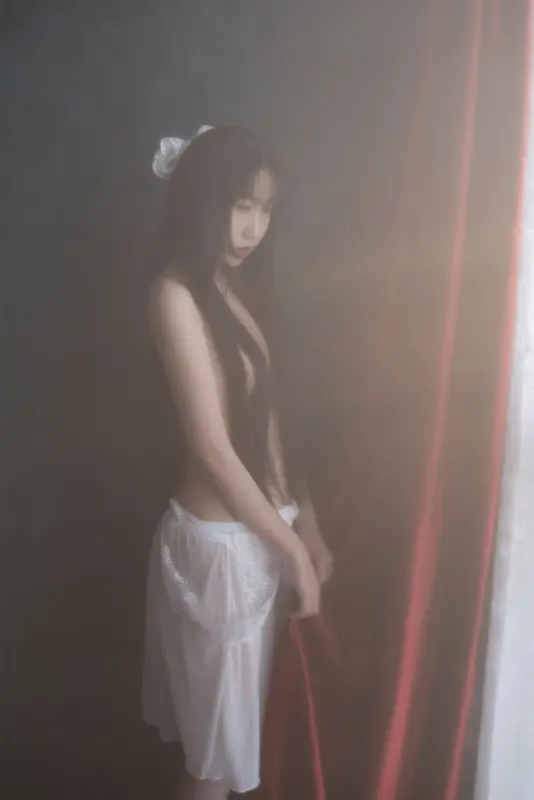 不呆猫 NO.053 白月光 – 044.webp
