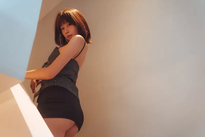 奈汐酱nice NO.027 OL – 031.webp