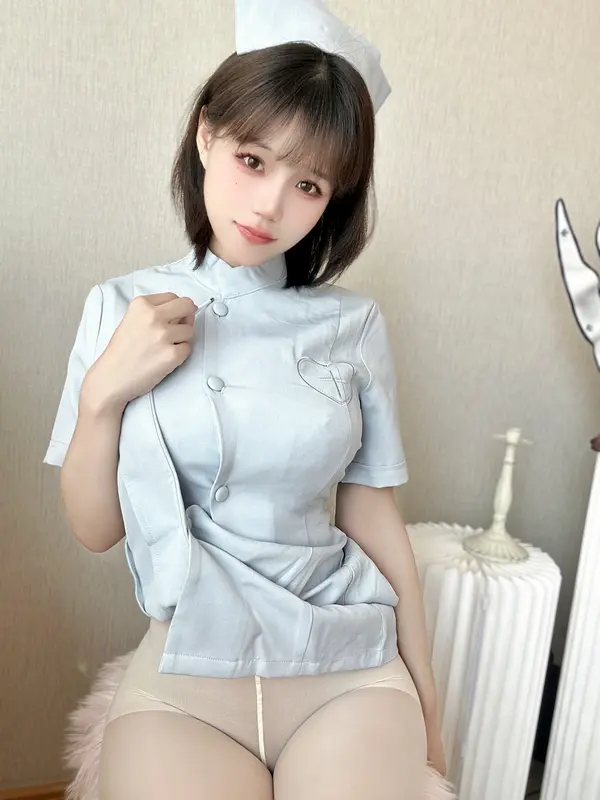 小仓千代w – NO.077 性感护士 – 014.webp