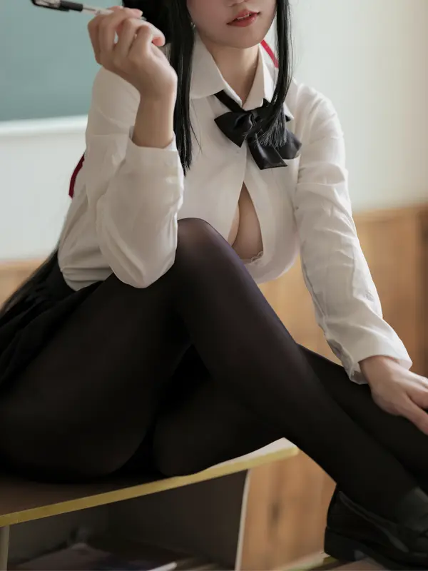 小仓千代w – NO.091 碧蓝航线 大凤JK – 017.webp