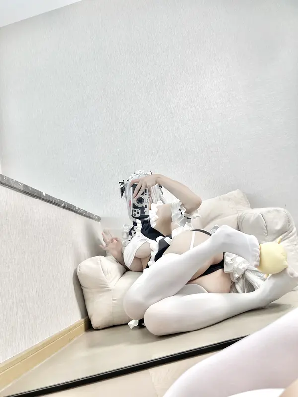 小仓千代w – NO.096 W女仆 – 005.webp