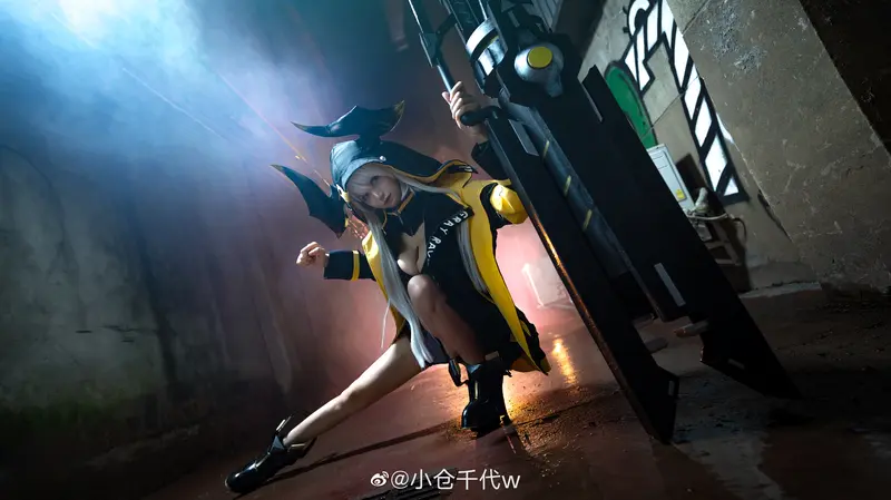 小仓千代w 微博图 卡列尼娜·爆裂 – 002.webp