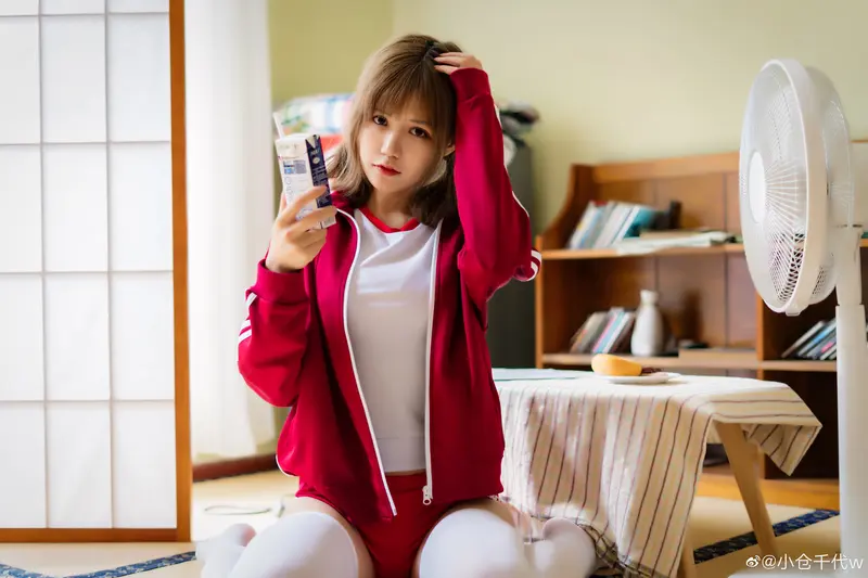 小仓千代w 微博图 运动服 – 004.webp