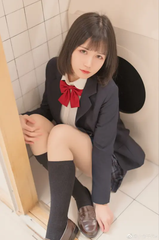 小仓千代w 微博图 JK – 008.webp