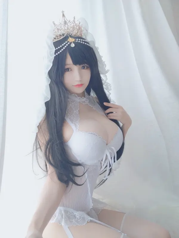 小仓千代：纯真花嫁的可爱瞬间