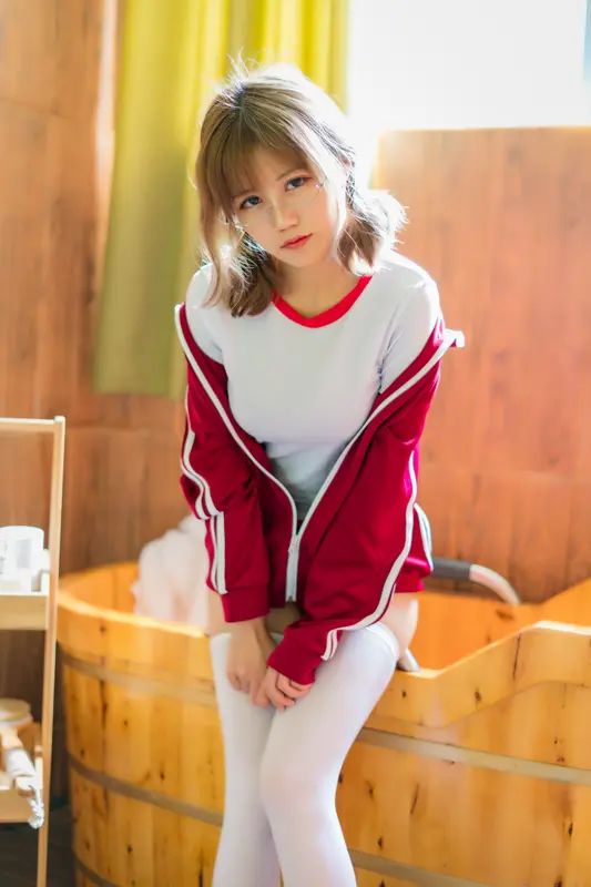 小仓千代w NO.004 红色体操服 – 007.webp