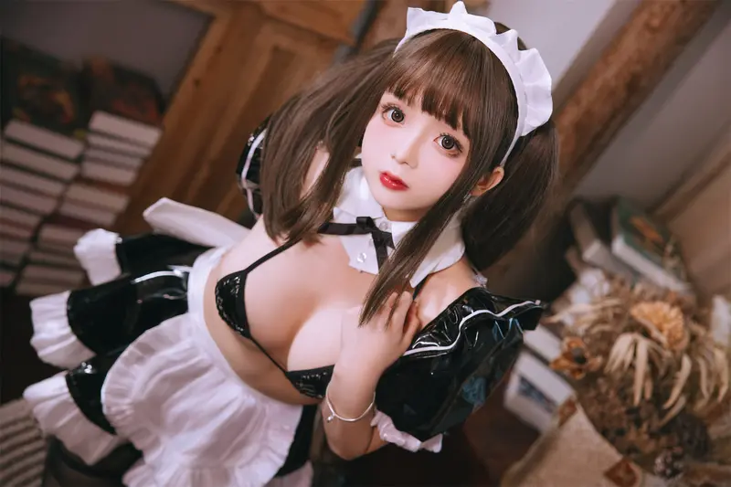 日奈娇 NO.061 皮质女仆 – 030.webp