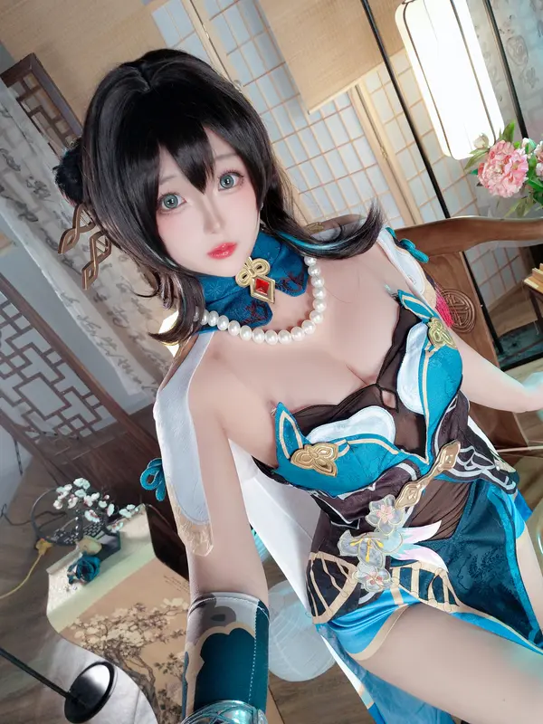 Rêveries Érotiques de Hinako : Portrait de Ruan Mei