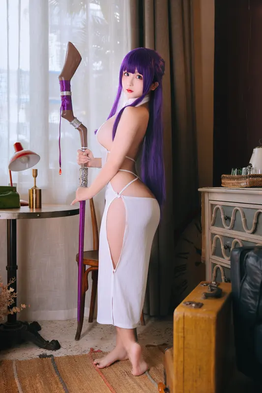 日奈娇 NO.132 葬送的芙莉莲-费伦 – 001.webp