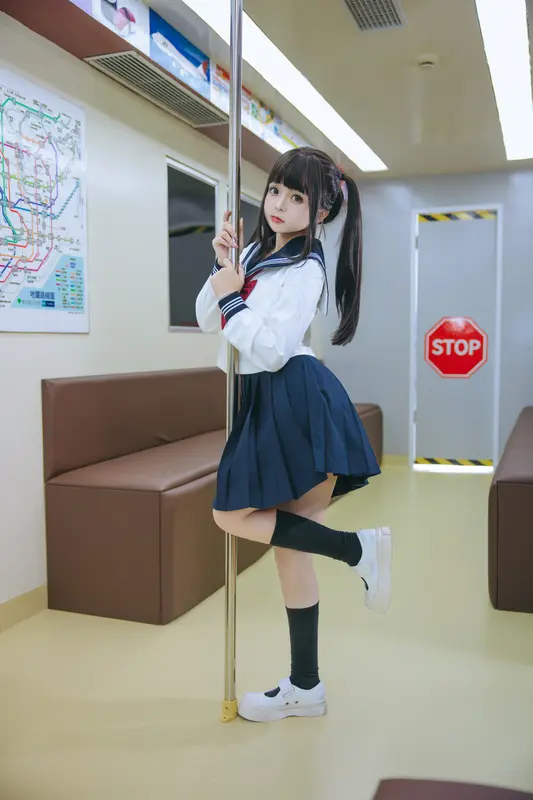 日奈娇 NO.177 列车JK – 019.webp