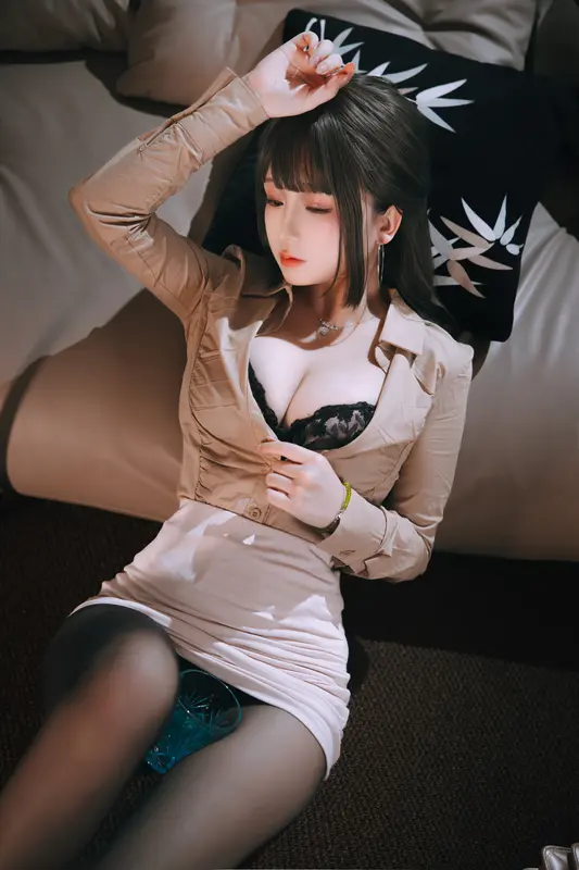 日奈娇 NO.179 喝醉的同事 – 028.webp