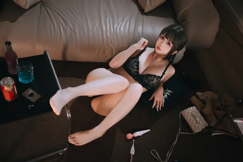 日奈娇 NO.179 喝醉的同事 – 095.webp