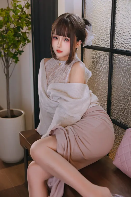 日奈娇 NO.184 下属的太太 – 005.webp