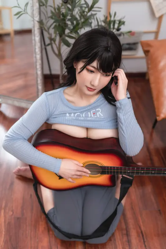 星澜是澜澜叫澜妹呀 NO.004 吉他妹妹 – 032.webp