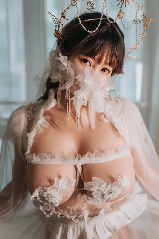星澜是澜澜叫澜妹呀 NO.009 婚纱 – 005.webp
