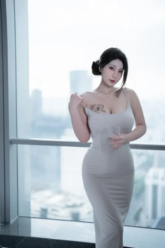 星澜是澜澜叫澜妹呀 NO.026 都市之夜 – 022.webp