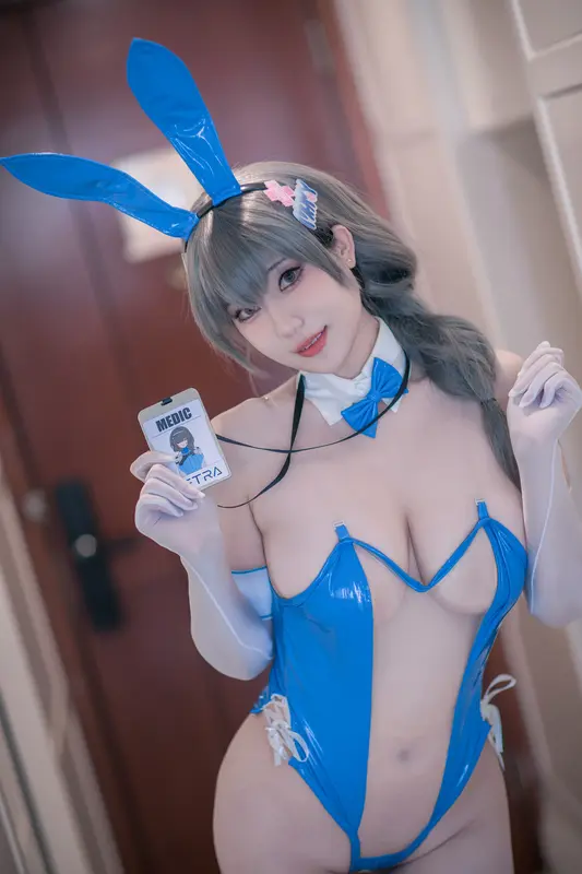 星澜是澜澜叫澜妹呀 NO.033 Nikke胜利女神 梅里 兔女郎 – 004.webp