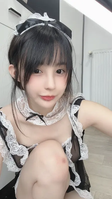 Belleza Primaveral: El Encanto de Sakurai Nene
