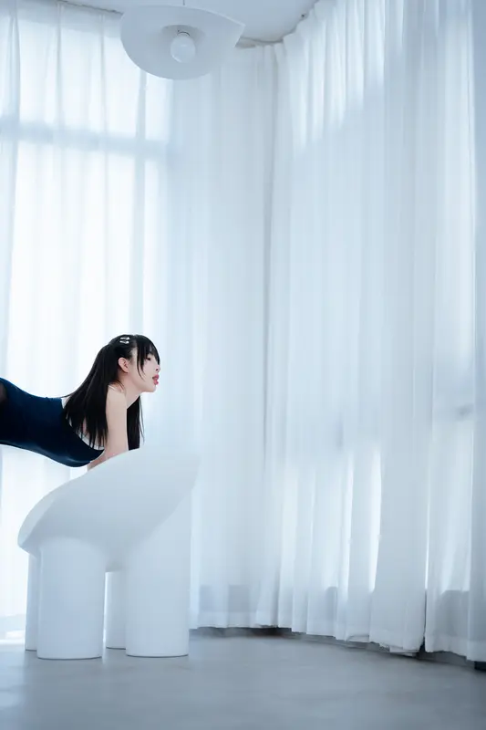 Explorando la Sensualidad: Medias Negras y Uniforme Escolar