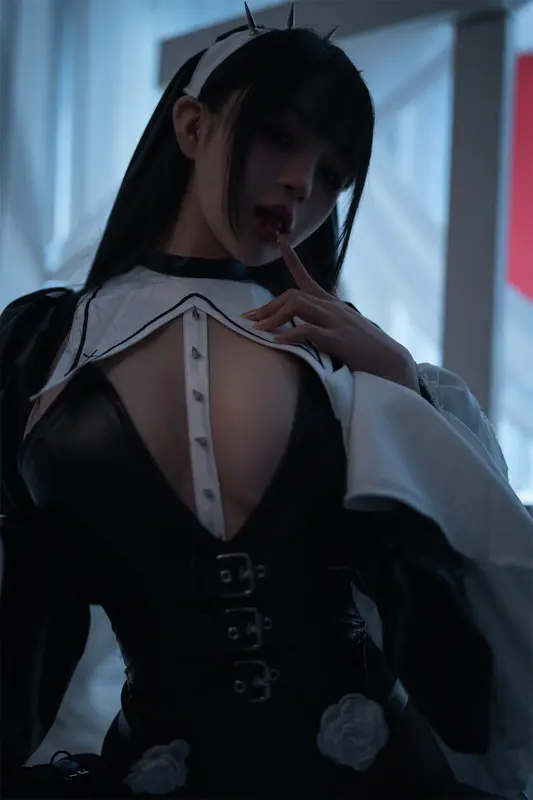 桜井宁宁 NO.080 皮衣修女 – 021.webp