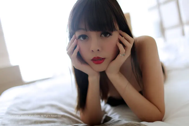 [XIUREN秀人网]2013.09.05 NO.0001 Viki三套装 – 087.webp