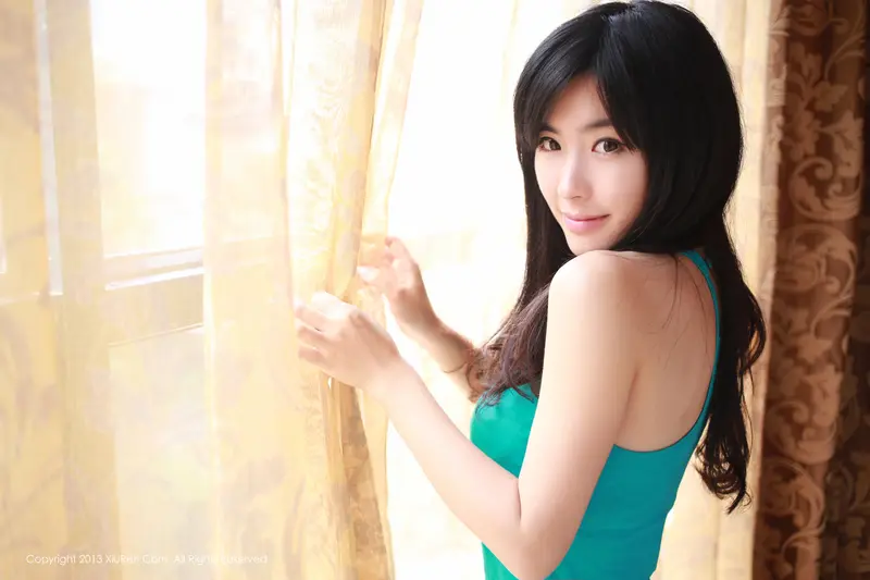 [XIUREN秀人网]2013.09.11 NO.0010 刘雪妮Verna20130911 – 039.webp