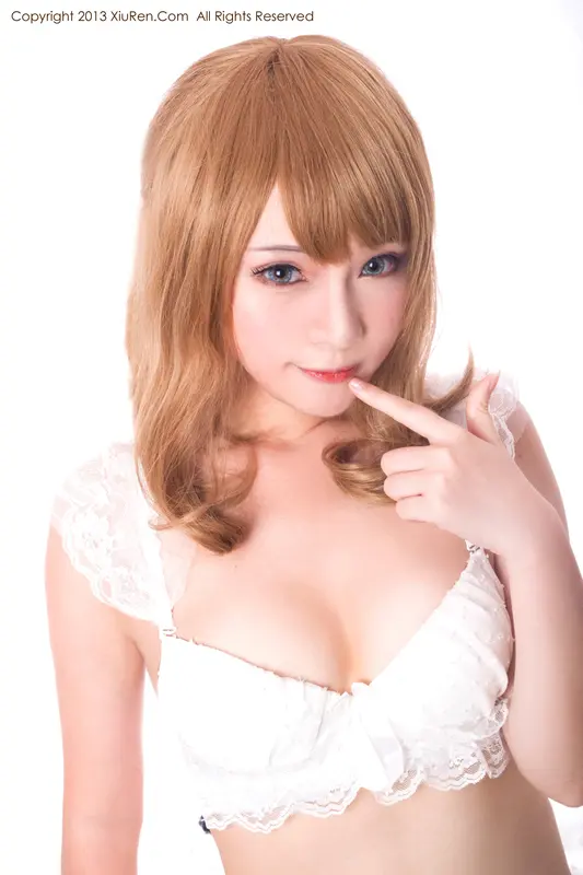 [XIUREN秀人网]2013.09.16 NO.0012 千夜未来私房 – 004.webp