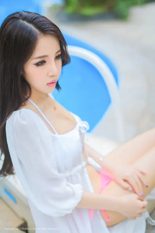 [XIUREN秀人网]2013.09.25 NO.0019 VikiChing比基尼 – 027.webp
