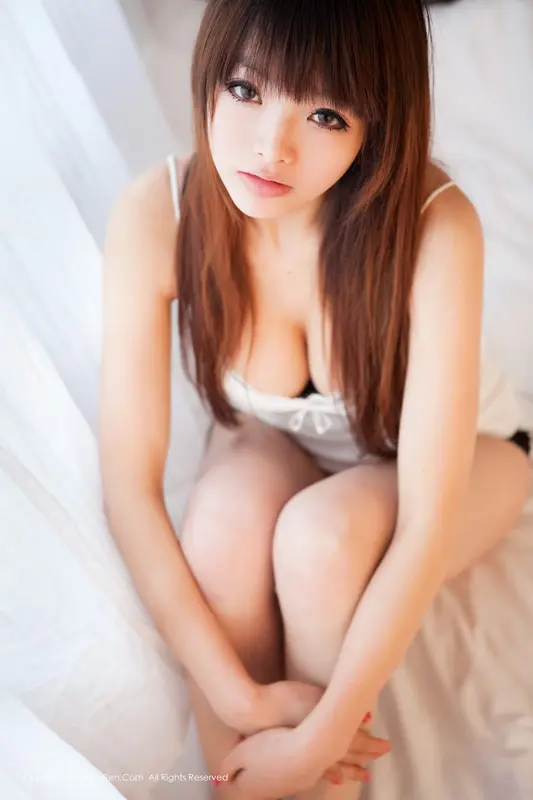 [XIUREN秀人网]2013.10.25 No.038 AngelaLee李玲 – 033.webp