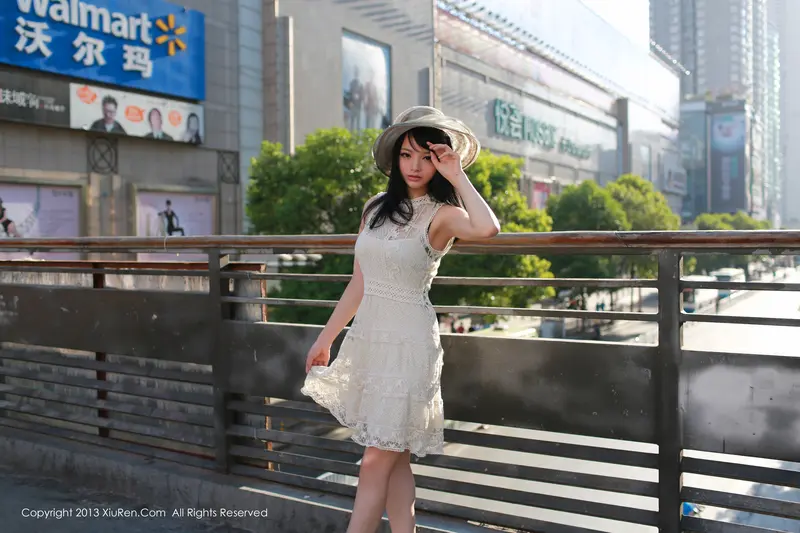 [XIUREN秀人网]2013.10.25 No.038 AngelaLee李玲 – 050.webp