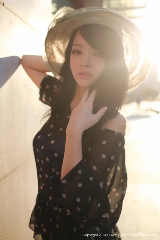[XIUREN秀人网]2013.10.25 No.038 AngelaLee李玲 – 088.webp