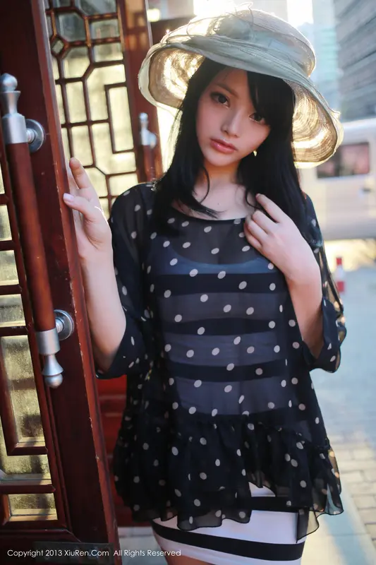 [XIUREN秀人网]2013.10.25 No.038 AngelaLee李玲 – 093.webp