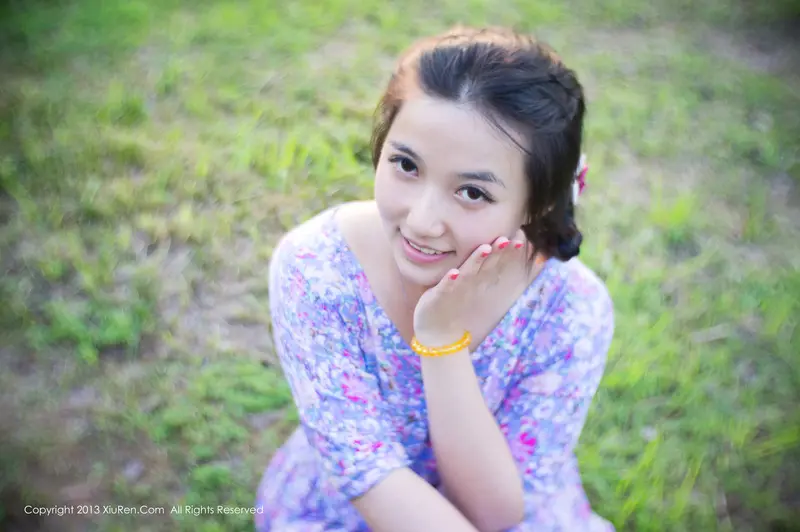 [XIUREN秀人网]2013.11.21 No.053 Mode 默漠无荢 – 002.webp