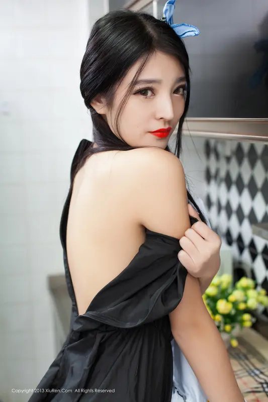 陳大榕：性感寫真，綻放冬日熱情