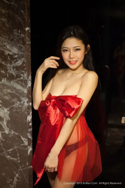 [XIUREN秀人网]2013.12.24 NO.070 Mode luvian本能 – 037.webp