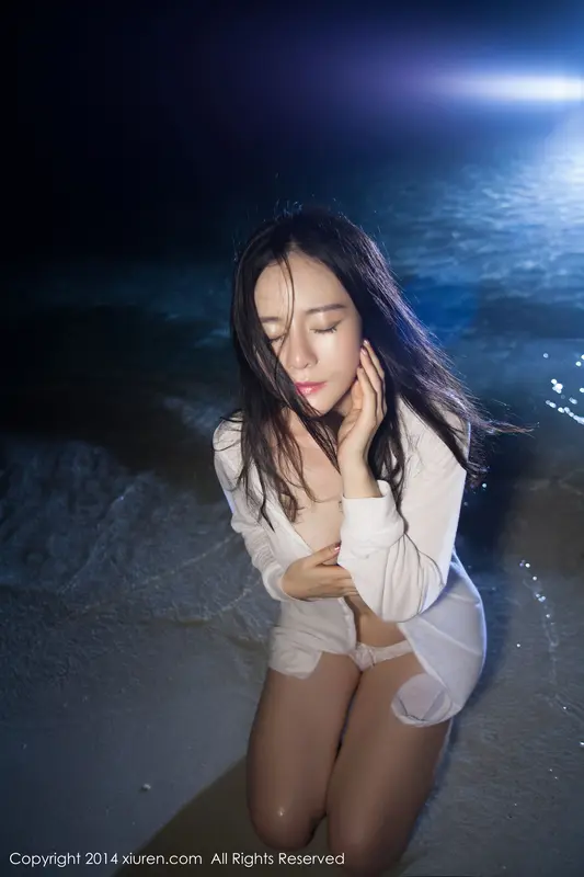 小姿Nancy：綻放的性感魅力