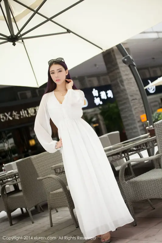 夢娜Vanessa的性感寫真：Mode系列的誘惑