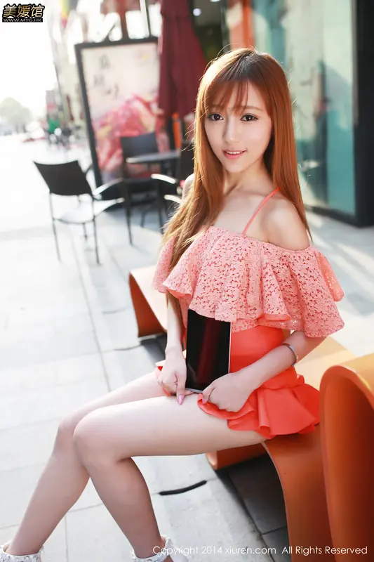 [XIUREN秀人网]2014.05.16 NO.135 Mode 王馨瑶yanni – 005.webp