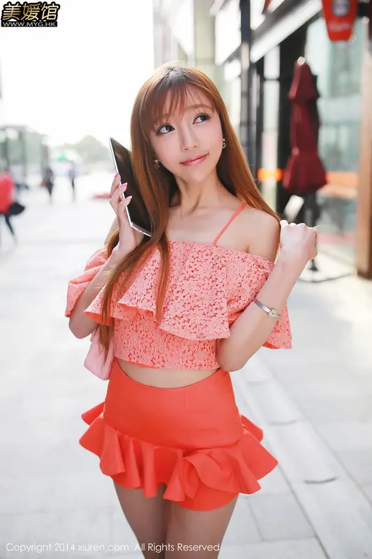 [XIUREN秀人网]2014.05.16 NO.135 Mode 王馨瑶yanni – 040.webp