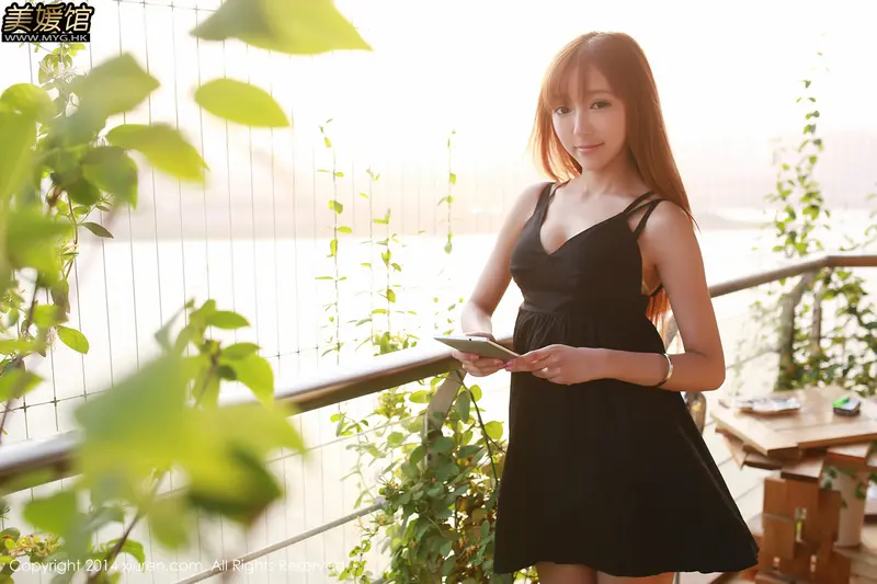 [XIUREN秀人网]2014.05.16 NO.135 Mode 王馨瑶yanni – 073.webp