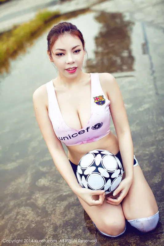 [XIUREN秀人网]2014.06.17 No.159 模特合集 – 027.webp