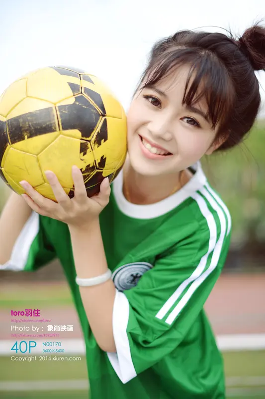 [XIUREN秀人网]2014.07.05 No.170 Mode toro羽住 – 001.webp